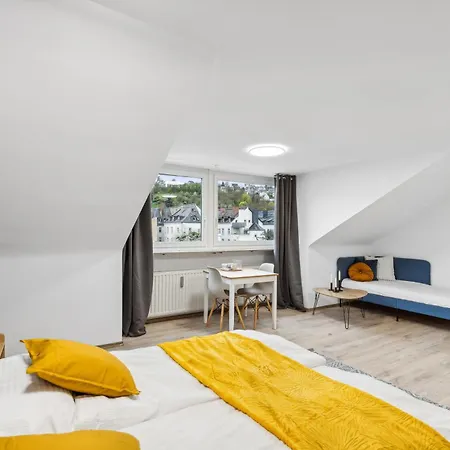 Zentrale, Grosse & Moderne In Coblenza
