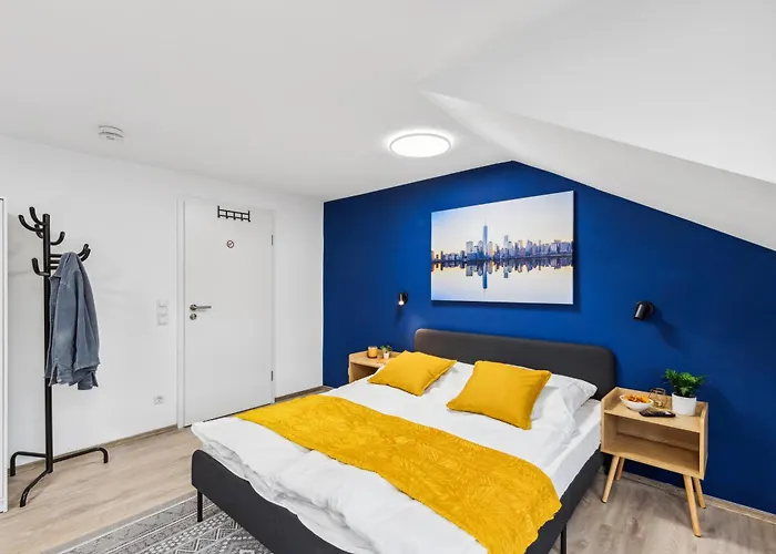 Zentrale, Grosse & Moderne In * Koblenz