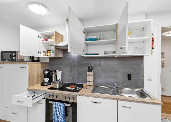 Zentrale, Grosse & Moderne In Apartman *